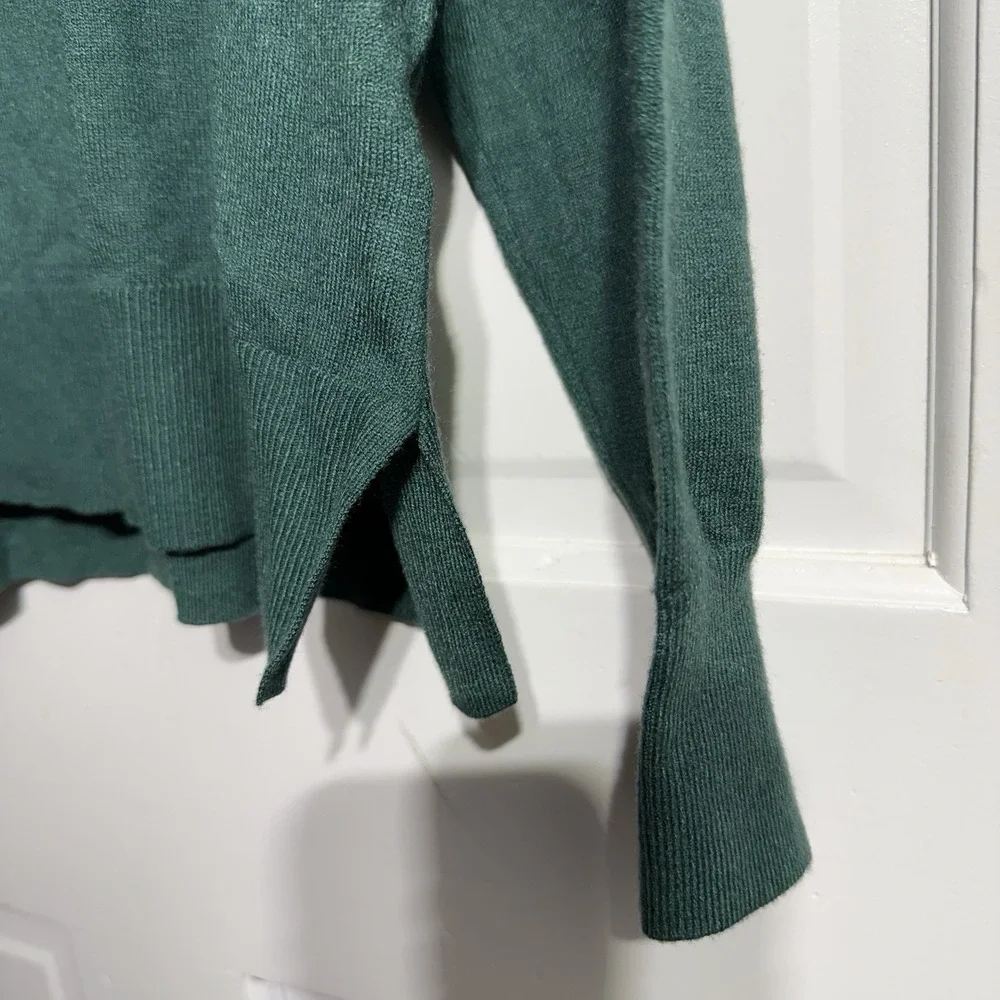 Rae Dunn Womens XL Sweater Pullover Crewneck Green Holiday  Christmas Cozy Soft - Picture 4 of 12